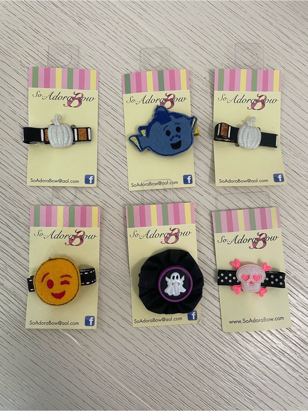 Kids Assorted Hair Clips - Halloween & Emoji